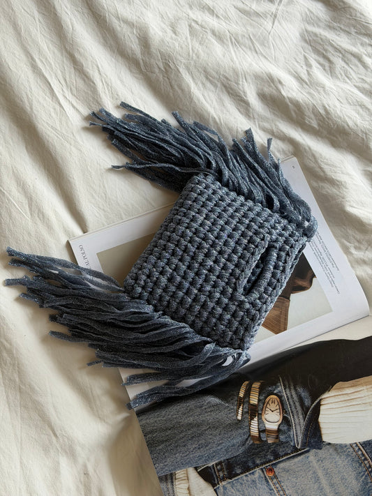 MINOU bag mini// azzurra lurex con frange