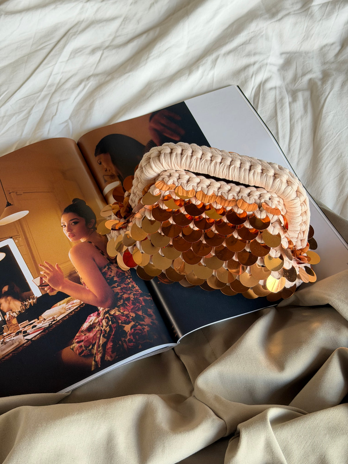 DISCO CLOUD bag mini// nocciola con manico
