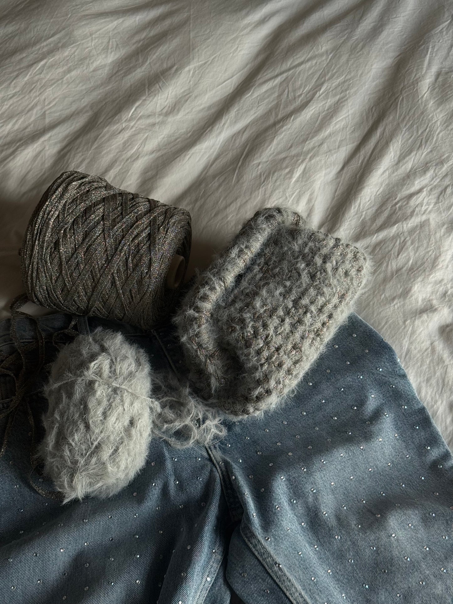 FLUFFY CLOUD bag standard// grigia lurex con manico