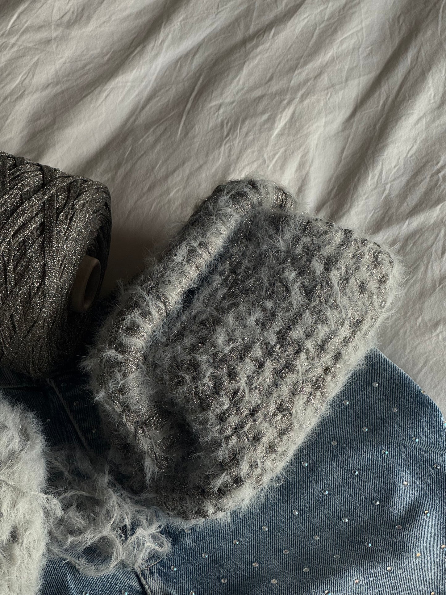 FLUFFY CLOUD bag standard// grigia lurex con manico