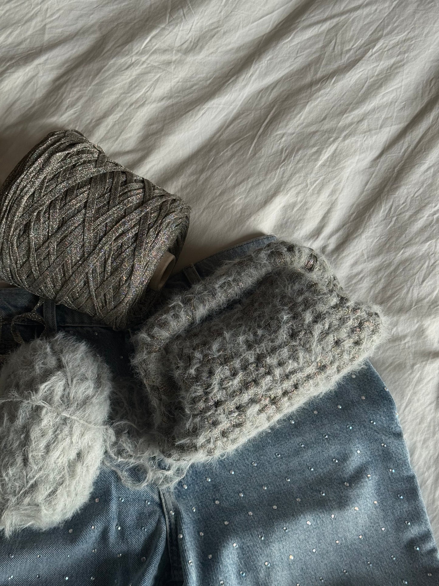 FLUFFY CLOUD bag standard// grigia lurex con manico
