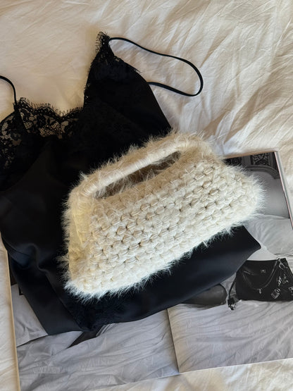 FLUFFY CLOUD bag standard// bianco latte con manico