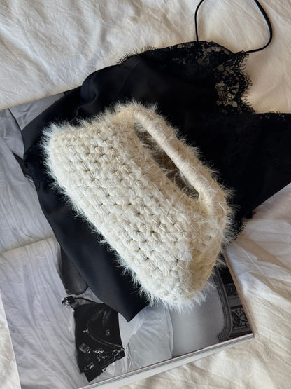 FLUFFY CLOUD bag standard// bianco latte con manico